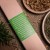 Sagrada Madre Palo Santo z Rozmarynem – 8 patyczków ręcznie robionych w Argentynie. 100% naturalne. Czas palenia ok. 60 min. Oczyszcza, wspiera koncentrację, dodaje energii i wypełnia przestrzeń świeżym, ziołowo-drzewnym aromatem.