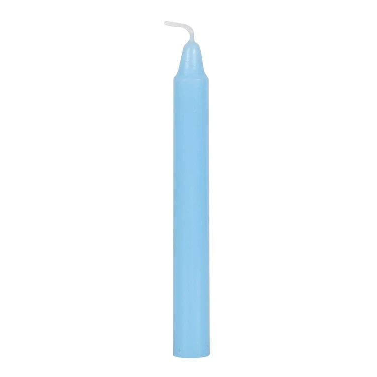 Jasnoniebieskie świece rytualne Magic Spell Candles Peace (12 szt.) – wspierają spokój, harmonię i równowagę. Idealne do medytacji i rytuałów pokoju.