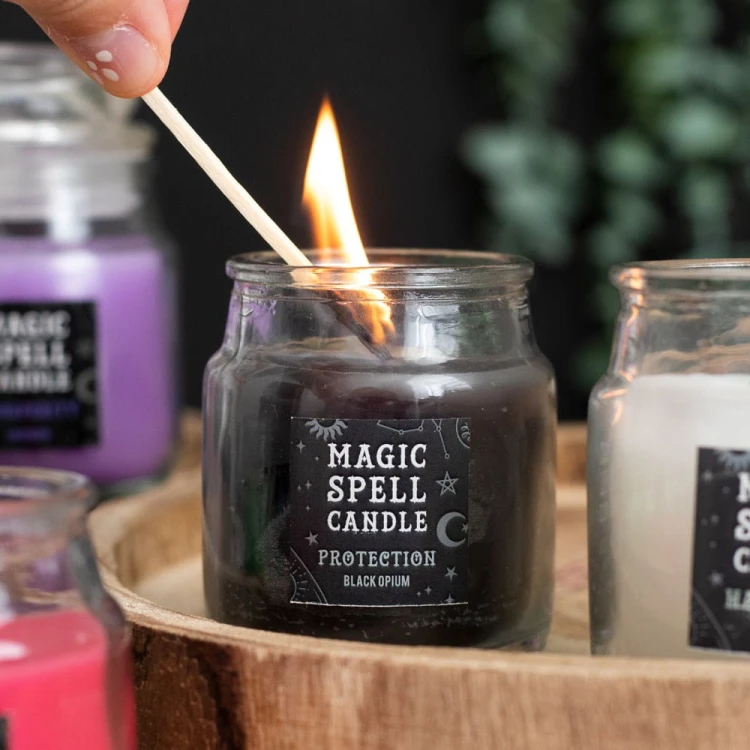Magiczna świeca rytualna o zapachu czarnego opium