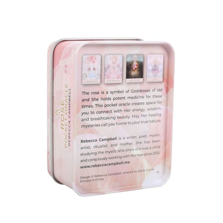 „The Rose Pocket Oracle” – talia 44 kart wyroczni Rebekki Campbell z przewodnikiem (240 stron). Mistyczne ilustracje Katie-Louise. Idealna do podróży.