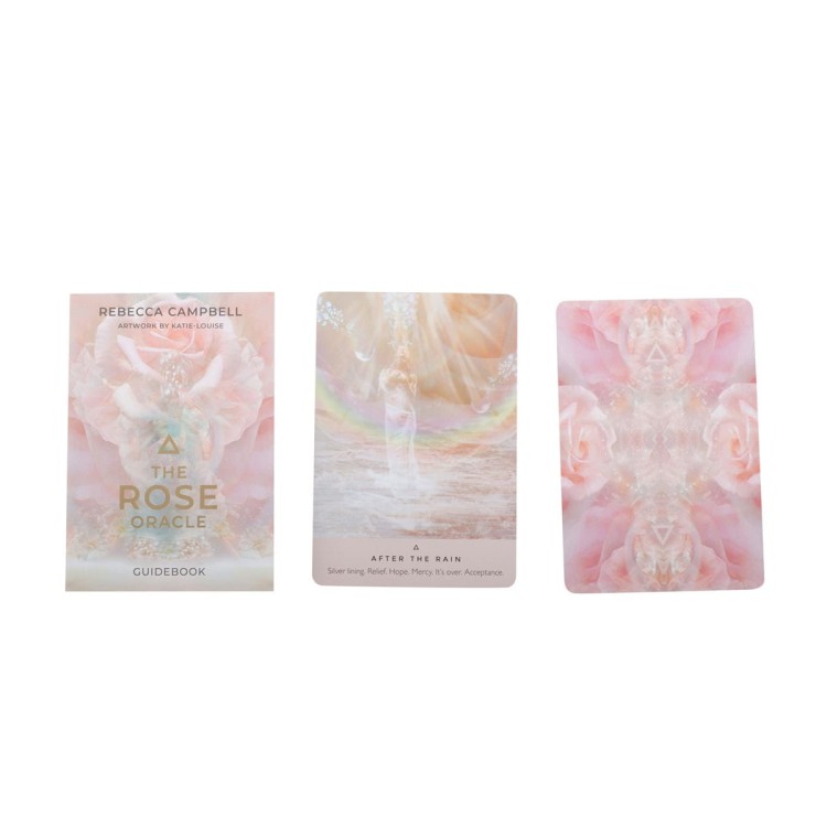 Zestaw kart i przewodnika The Rose Oracle – mistyczne ilustracje i delikatne barwy.