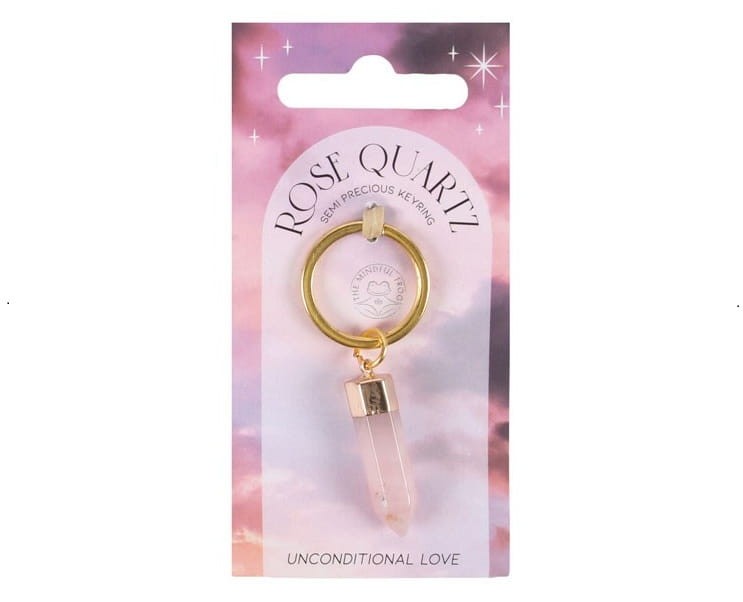 Breloczek z naturalnym kwarcem różowym – kamień miłości bezwarunkowej.