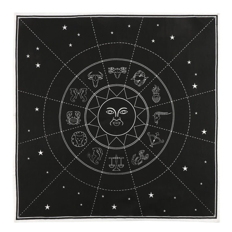 Obrus astrologiczny z 12 znakami zodiaku i motywem gwiazd, idealny do rytuałów i pracy z kartami tarota.