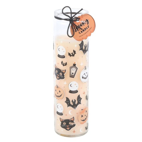 Wysoka świeca w szklanej tubie Spooky Spiced Pumpkin z halloweenowymi ilustracjami.