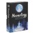 Pudełko Moonology Oracle Cards z ilustracją pełni Księżyca.