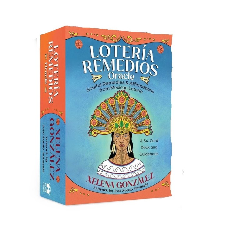 Kolorowe pudełko talii Lotería Remedios Oracle z ilustracją kobiety w ozdobnym headdressie.