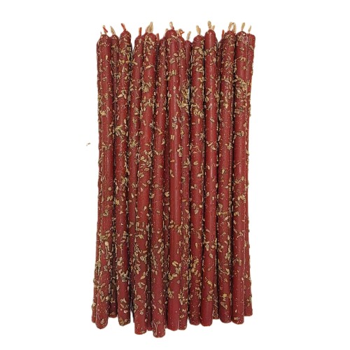 Ręcznie wykonana czerwona świeca rytualna pokryta anyżem — świeca ochronna dla domu.