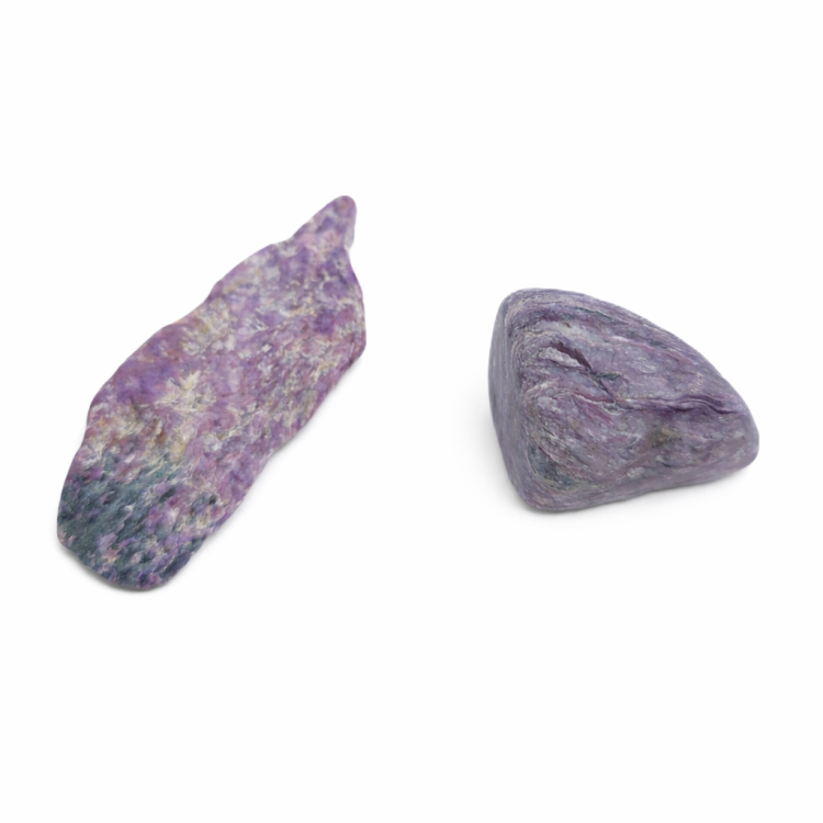 Duży czaroid z Rosji o silnej transformującej energii.