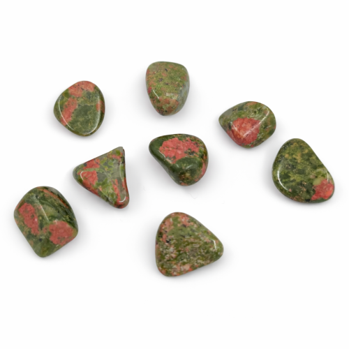 Mały polerowany unakit o kojącej energii serca i harmonii emocjonalnej.