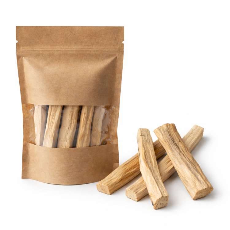 Palo Santo paczka 100 g z Peru – naturalne drewienka oczyszczające aurę i przestrzeń. Słodko-drzewny zapach idealny do medytacji, rytuałów i relaksu.