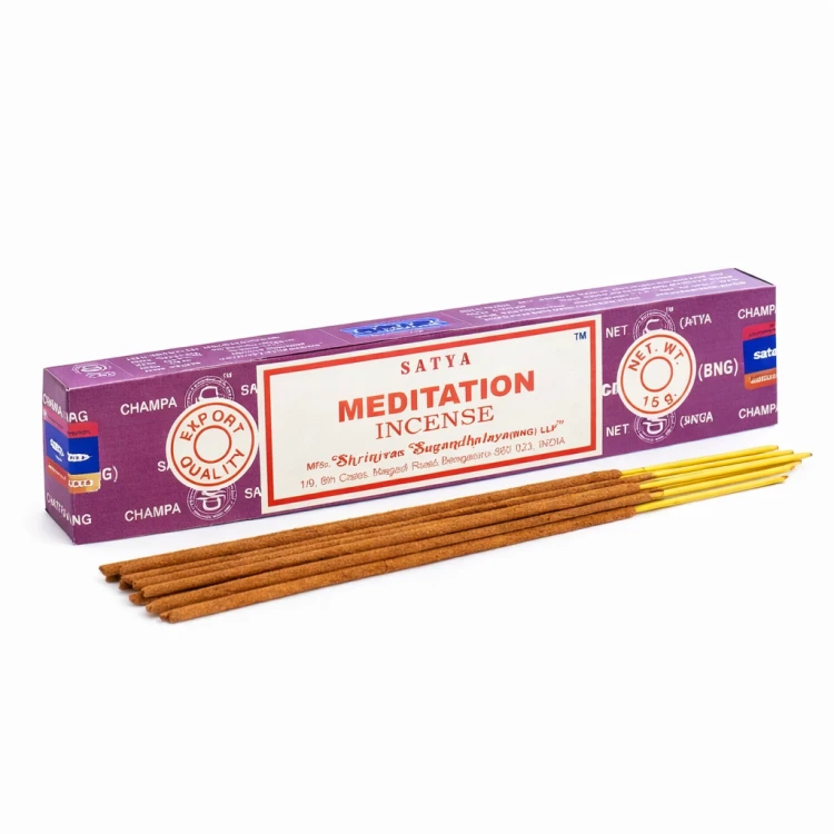 Zapach: Meditation Kolekcja kadzidełek Satya charakteryzuje sie bardzo przyjemną harmonią zapachu która zostaje w pomieszczeniu na długi czas po wypaleniu kadzidełka.