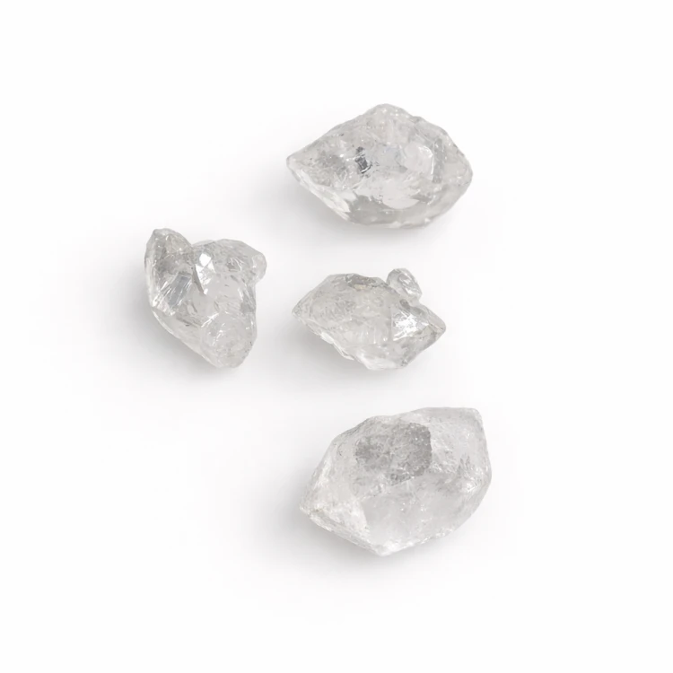 Surowy kwarc lodowy 2–3,5 cm – naturalny przezroczysty kamień oczyszczający i wzmacniający energię.